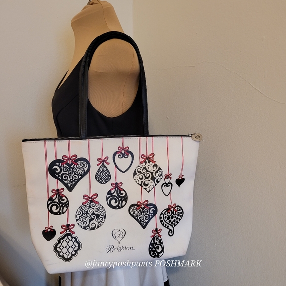 BRIGHTON holiday love notes tote bag purse w/logo heart zipper pull black red - Picture 16 of 17